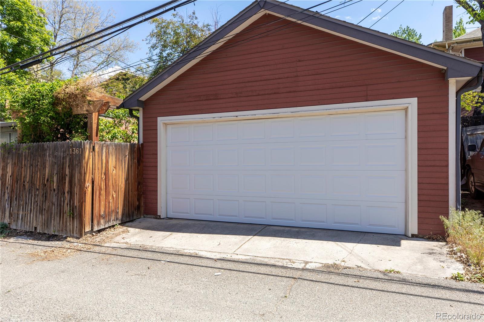 MLS Image #26 for 1361  elizabeth street,denver, Colorado