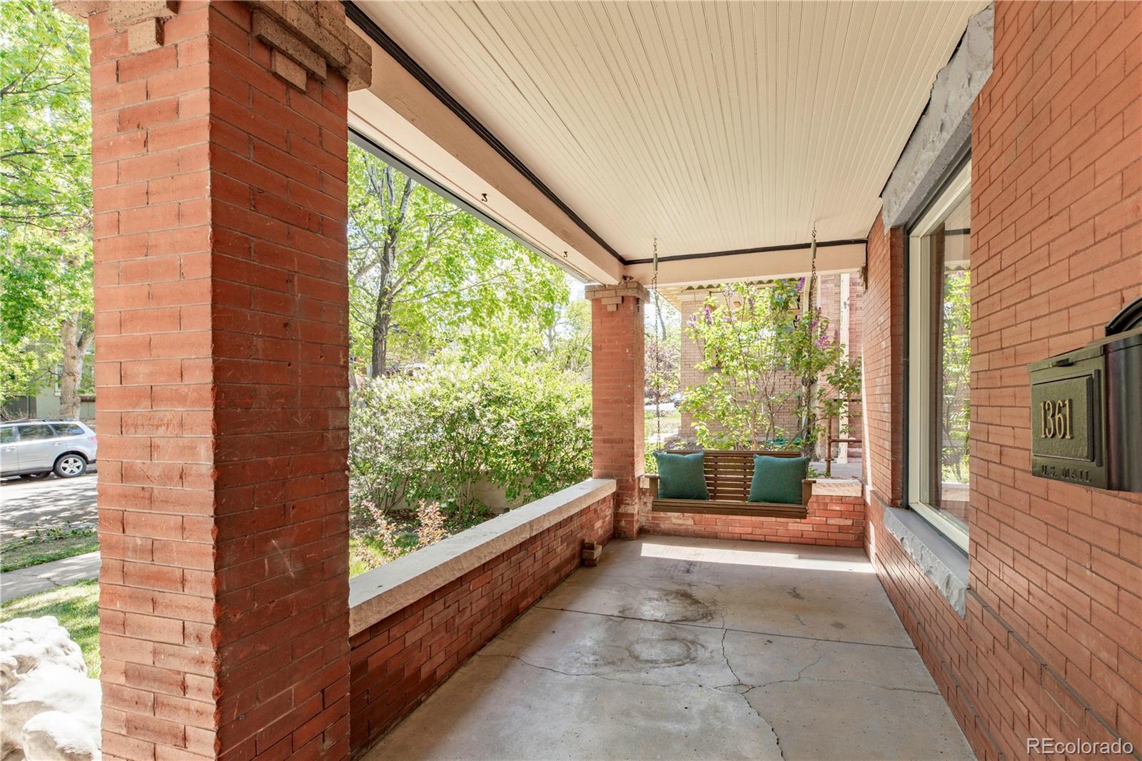MLS Image #4 for 1361  elizabeth street,denver, Colorado