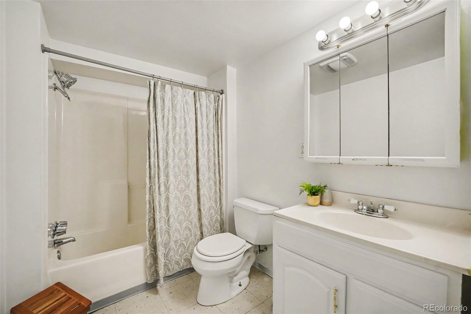 MLS Image #19 for 1068  monroe street,denver, Colorado