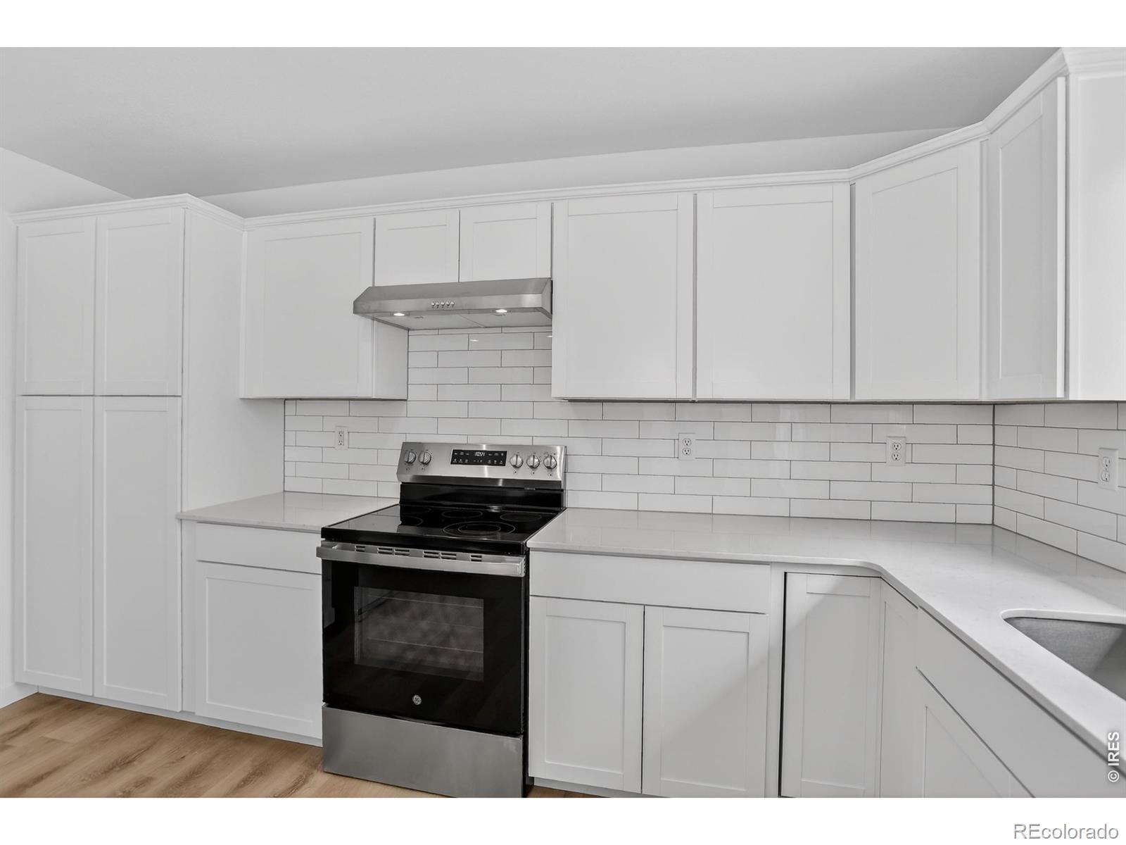 MLS Image #8 for 430  blue azurite avenue,loveland, Colorado