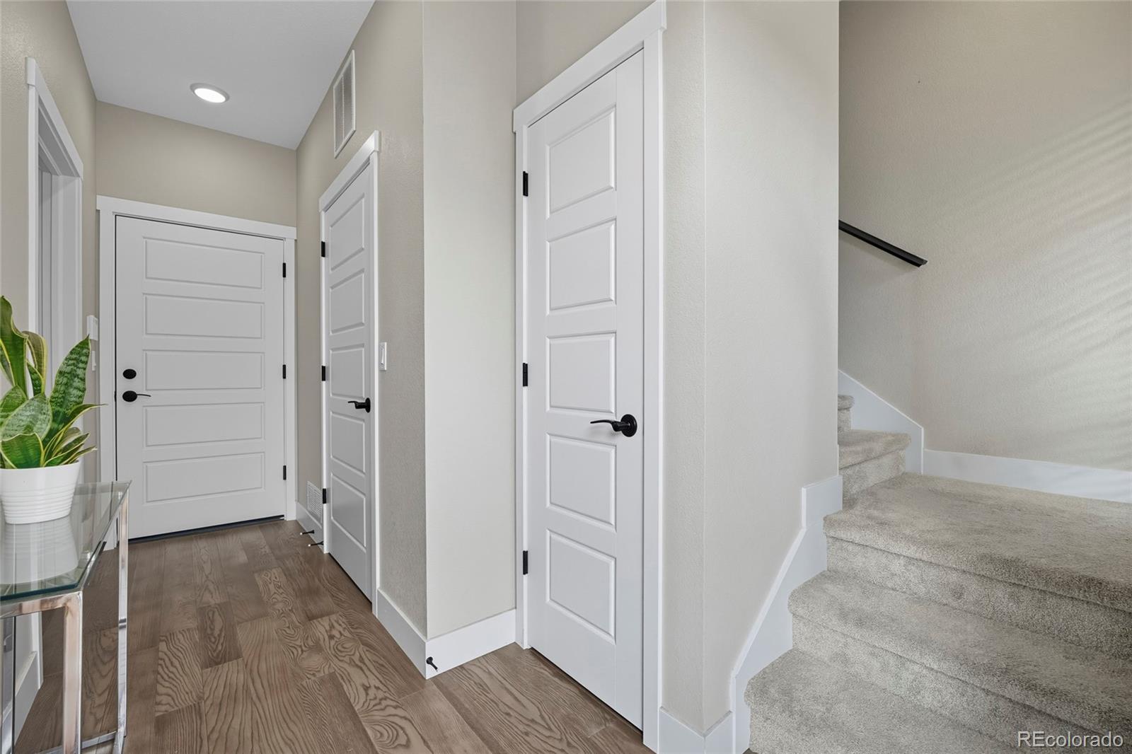 MLS Image #33 for 10139 e 62nd avenue ,denver, Colorado
