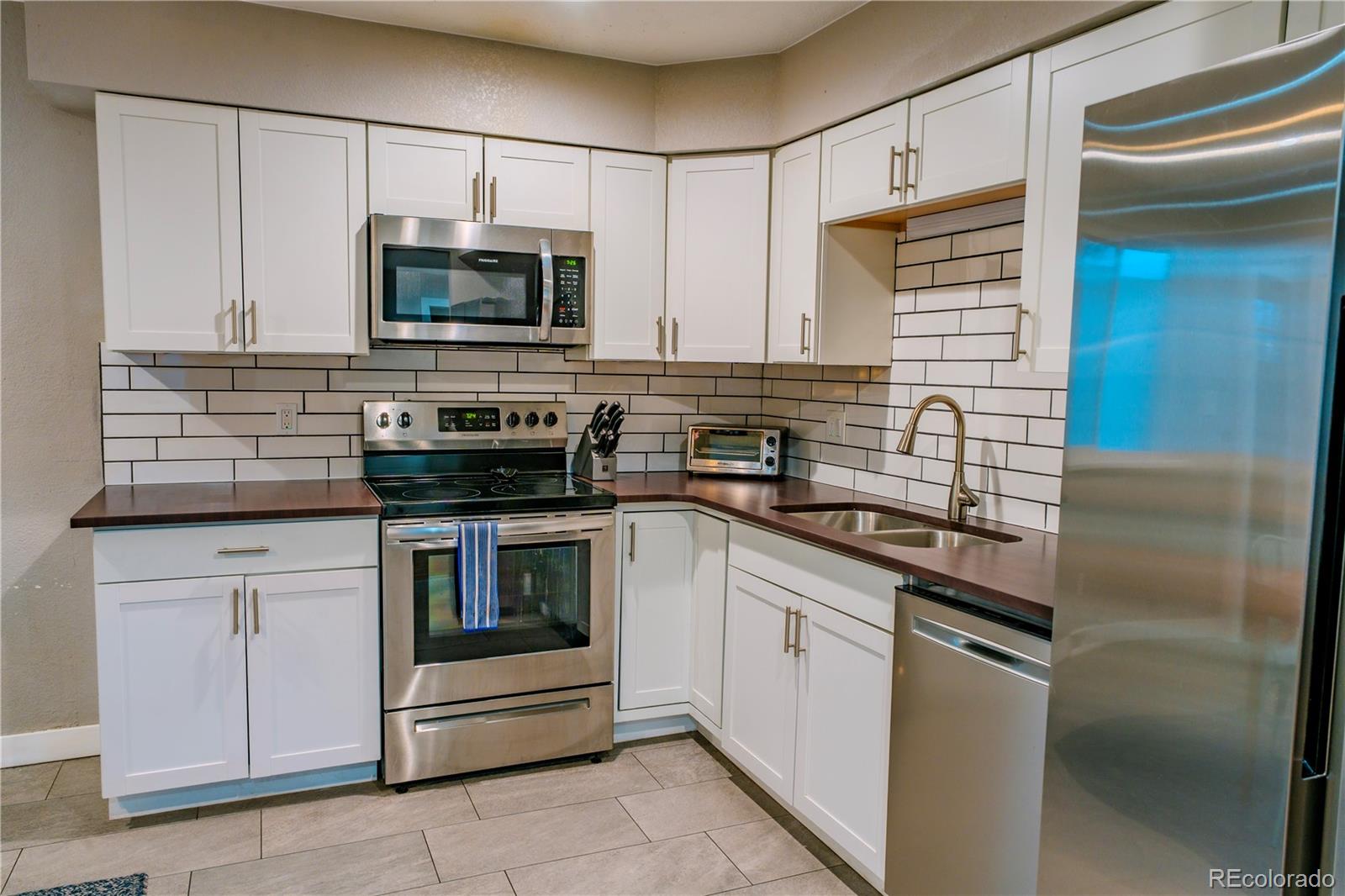 MLS Image #10 for 5643 w 67th avenue,arvada, Colorado