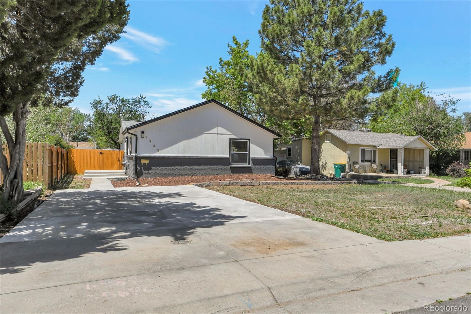 MLS Image #9 for 1935  geneva street,aurora, Colorado
