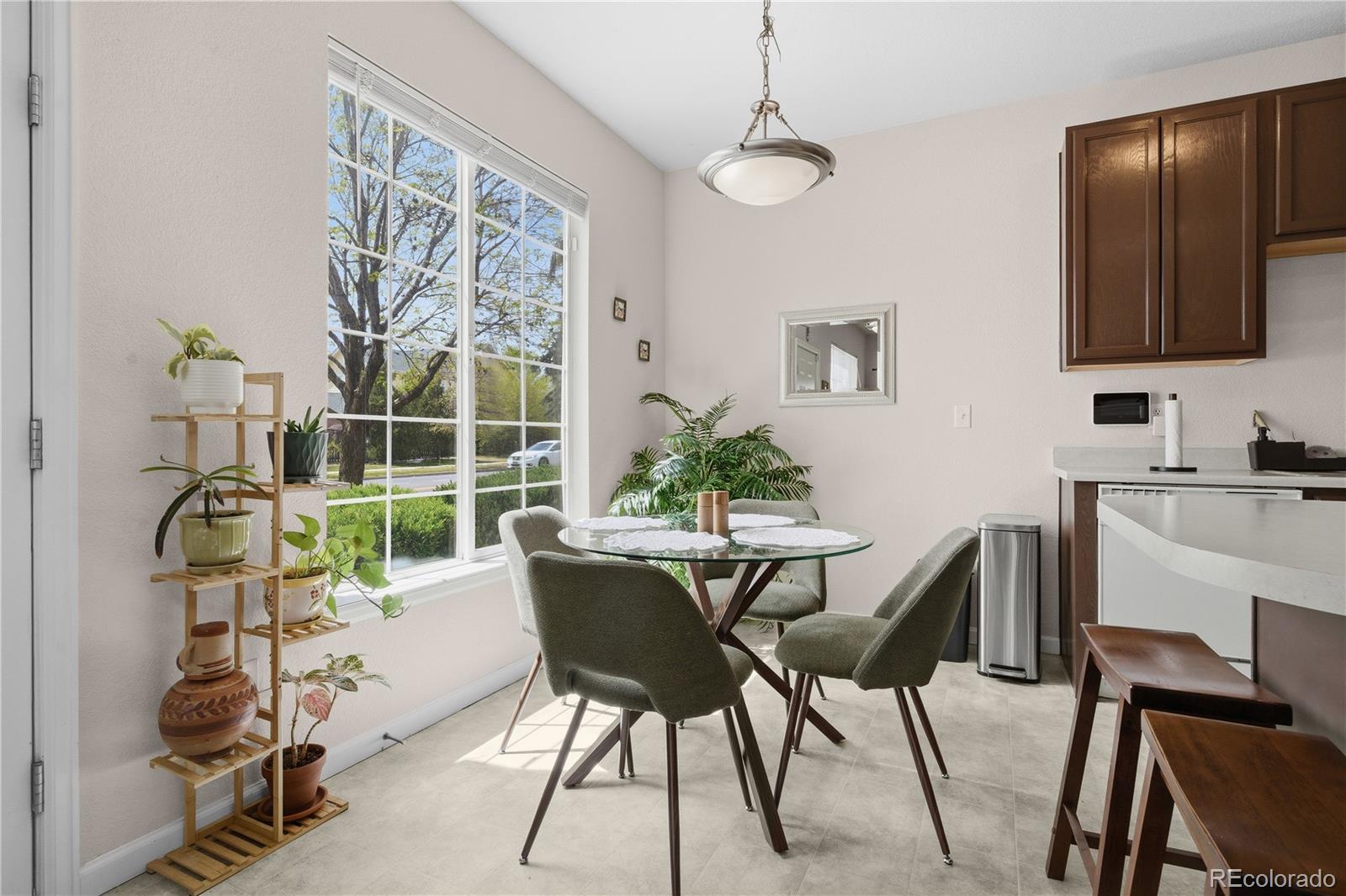 MLS Image #7 for 8105 e 11th avenue,denver, Colorado