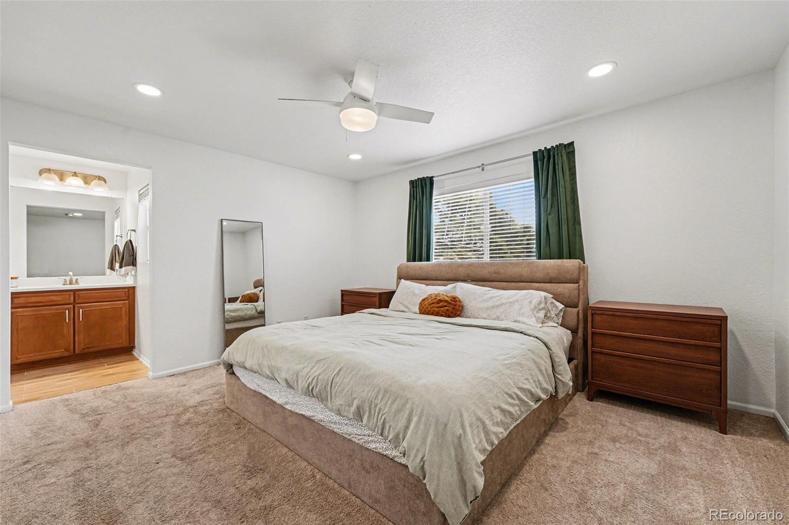 MLS Image #10 for 24760 e euclid place,aurora, Colorado