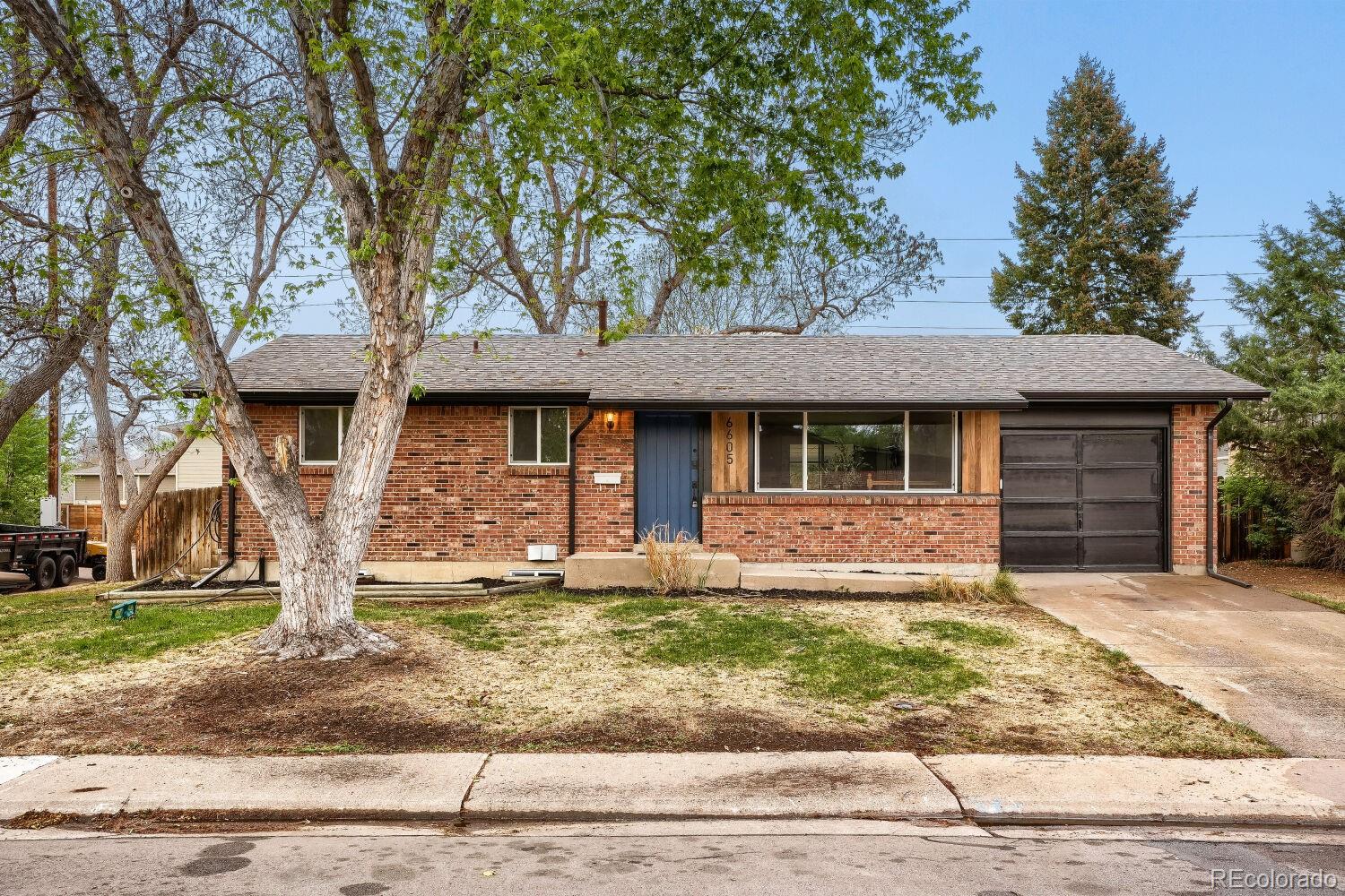 MLS Image #3 for 6605 e louisiana avenue,denver, Colorado
