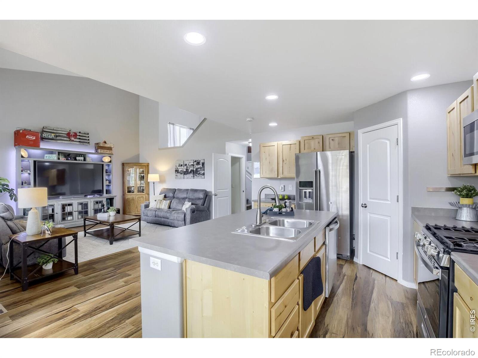 MLS Image #9 for 6368  black hills avenue,loveland, Colorado