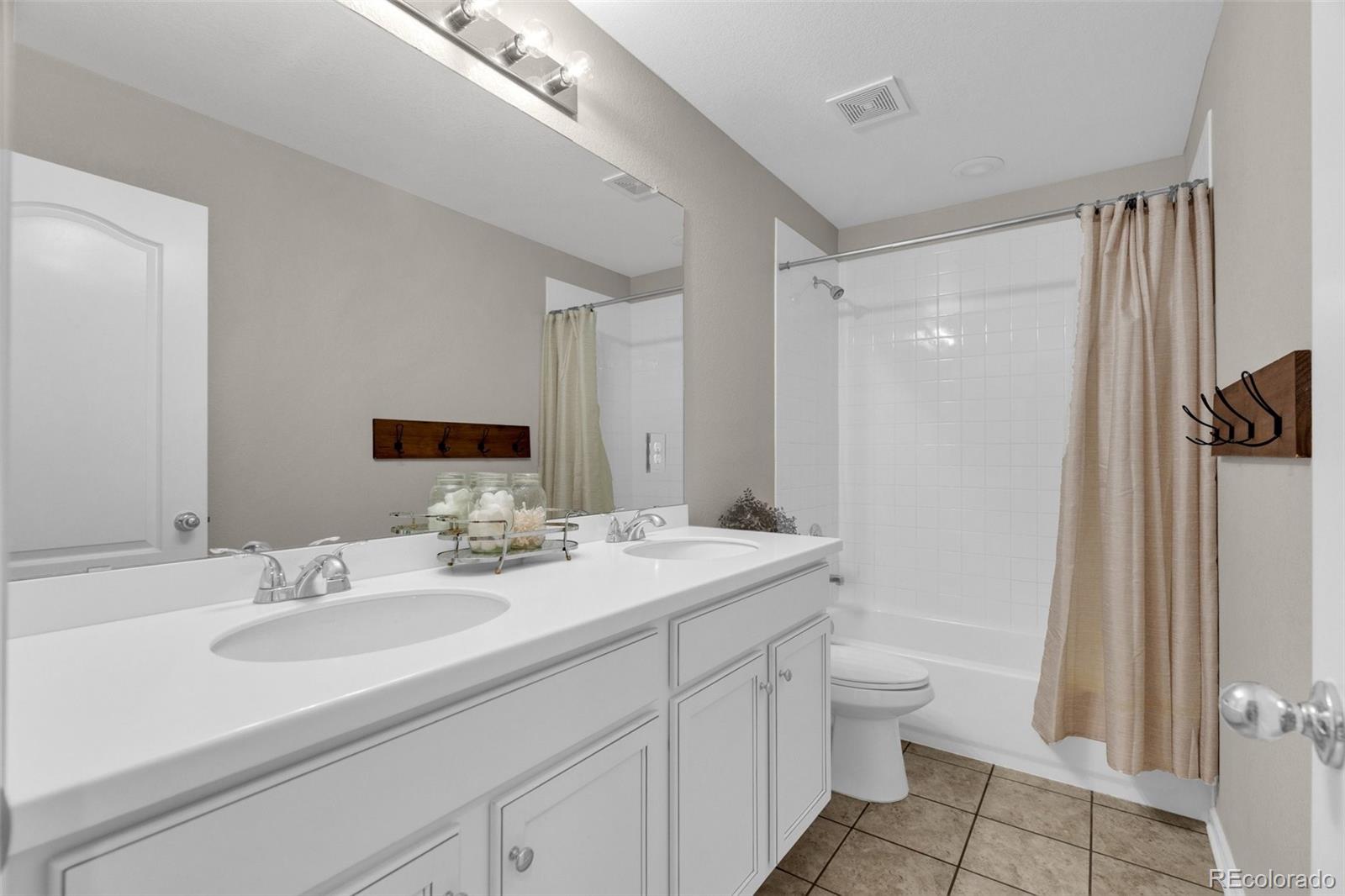 MLS Image #33 for 1990  treetop drive,castle rock, Colorado