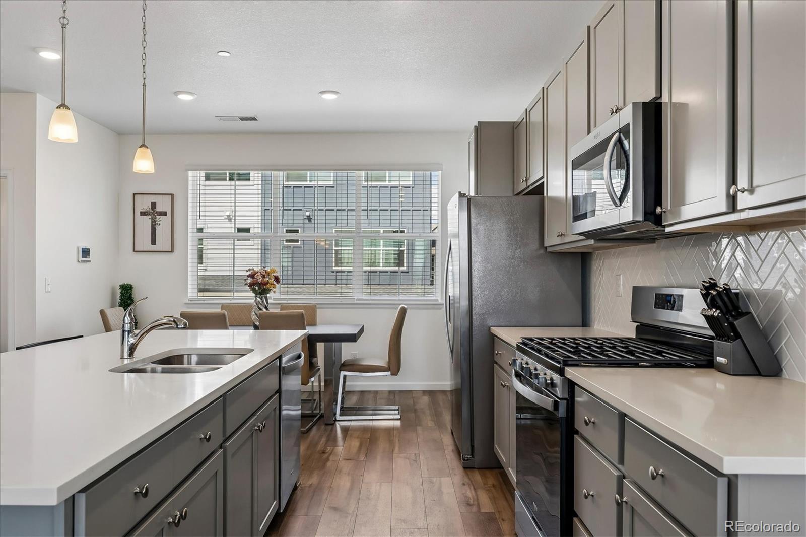 MLS Image #8 for 6910  merseyside lane ,castle pines, Colorado
