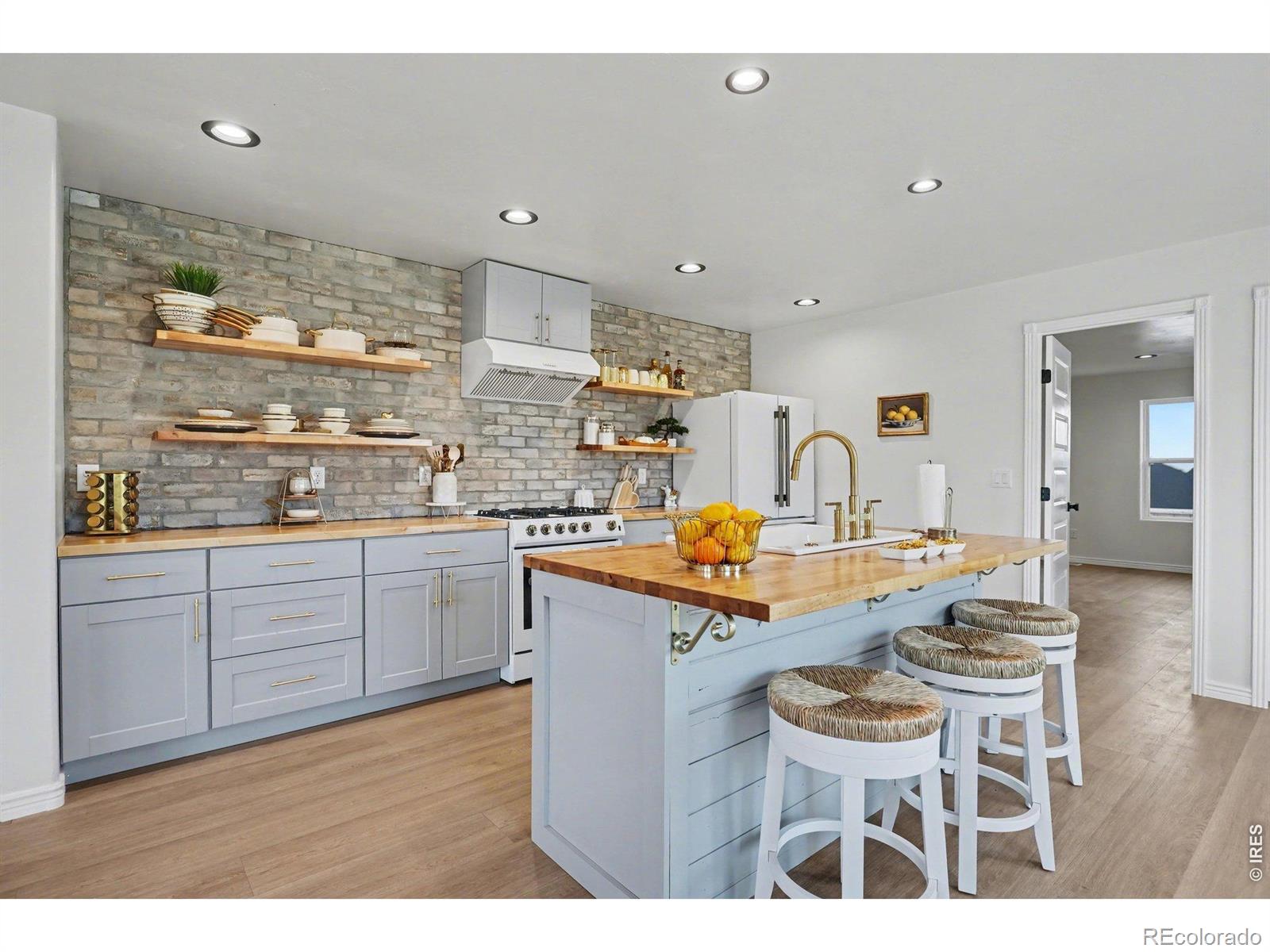 MLS Image #11 for 125  6th street,dacono, Colorado