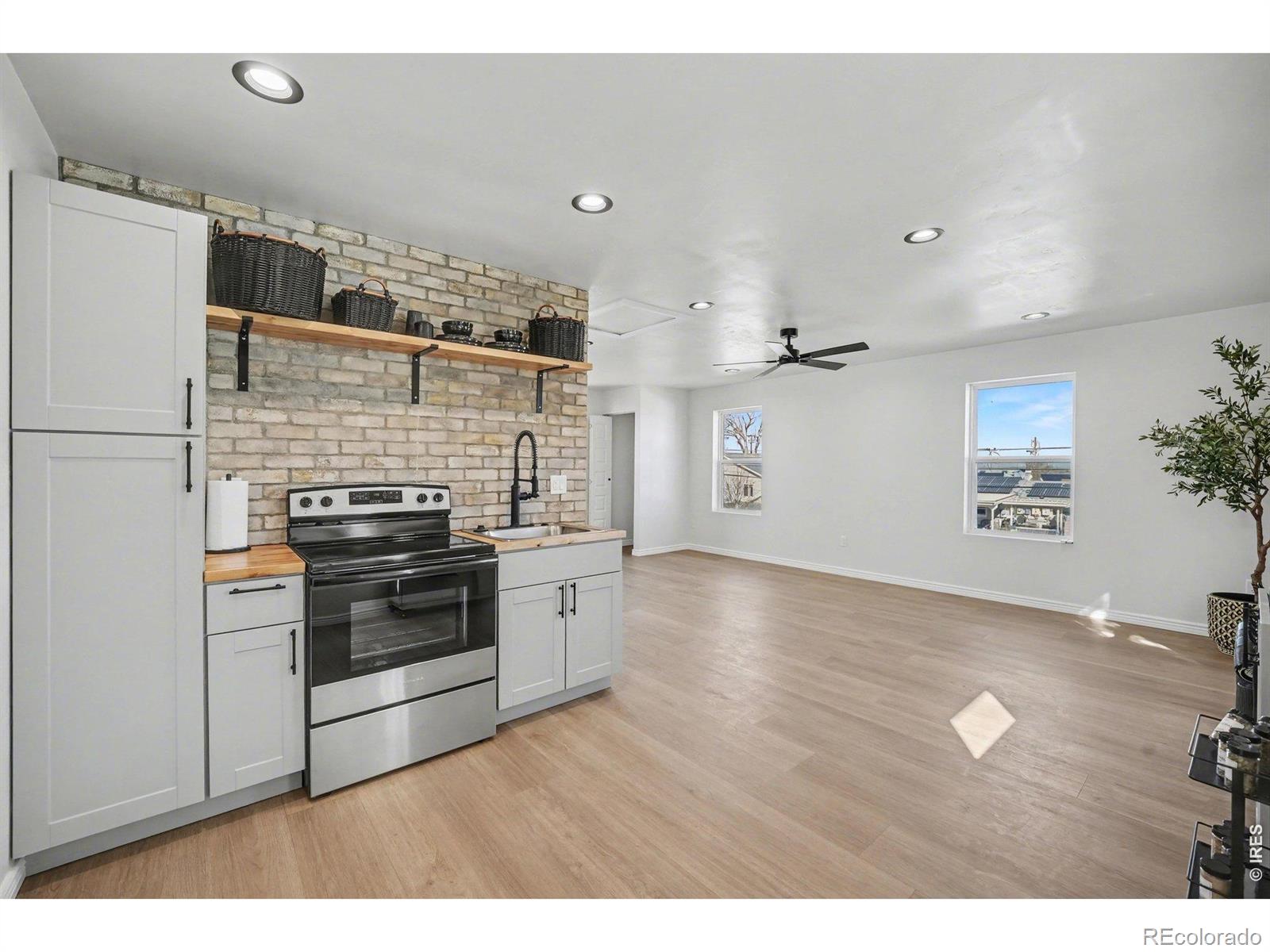 MLS Image #26 for 125  6th street,dacono, Colorado
