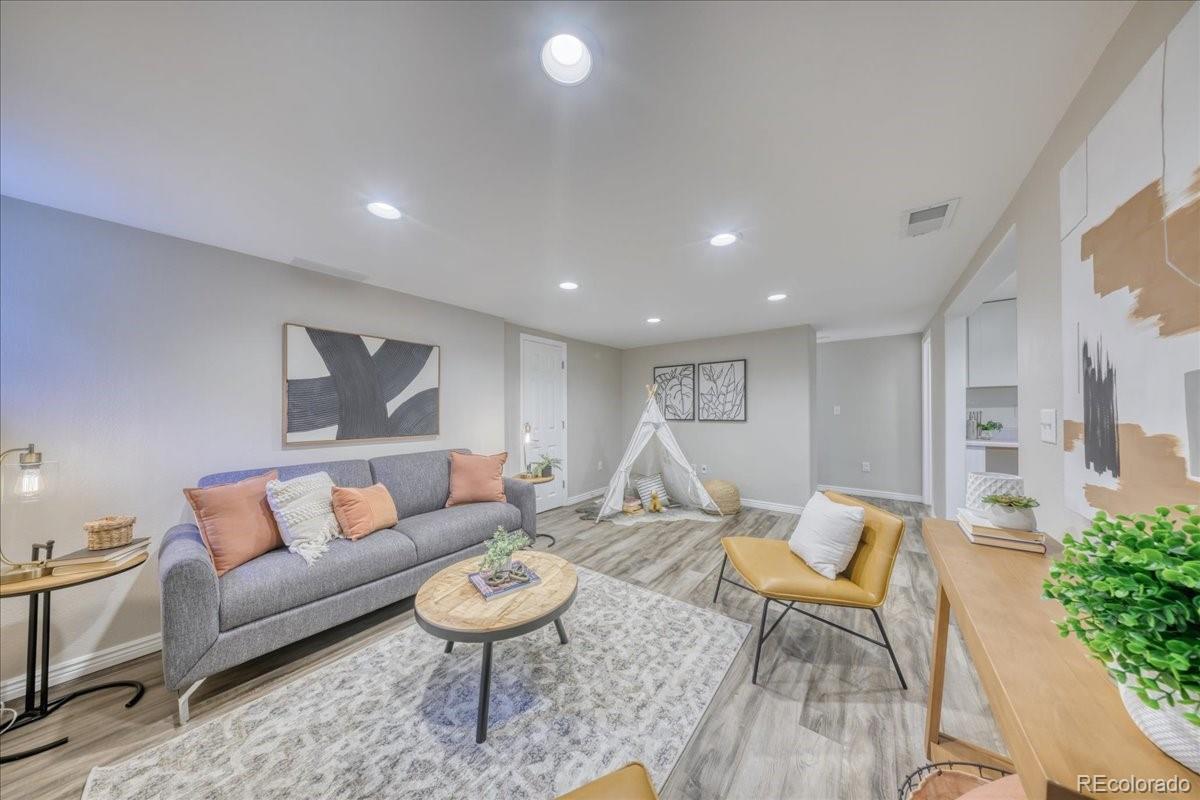 MLS Image #22 for 1476 s elizabeth street,denver, Colorado