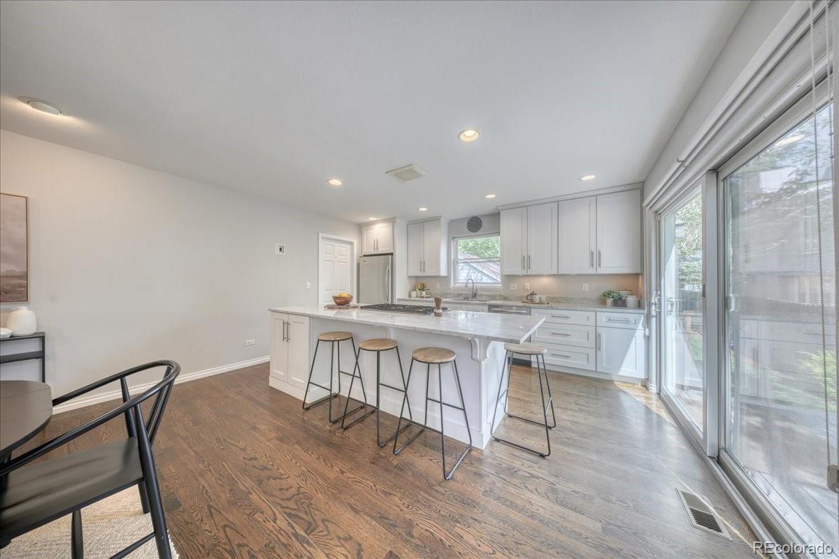 MLS Image #9 for 1476 s elizabeth street,denver, Colorado