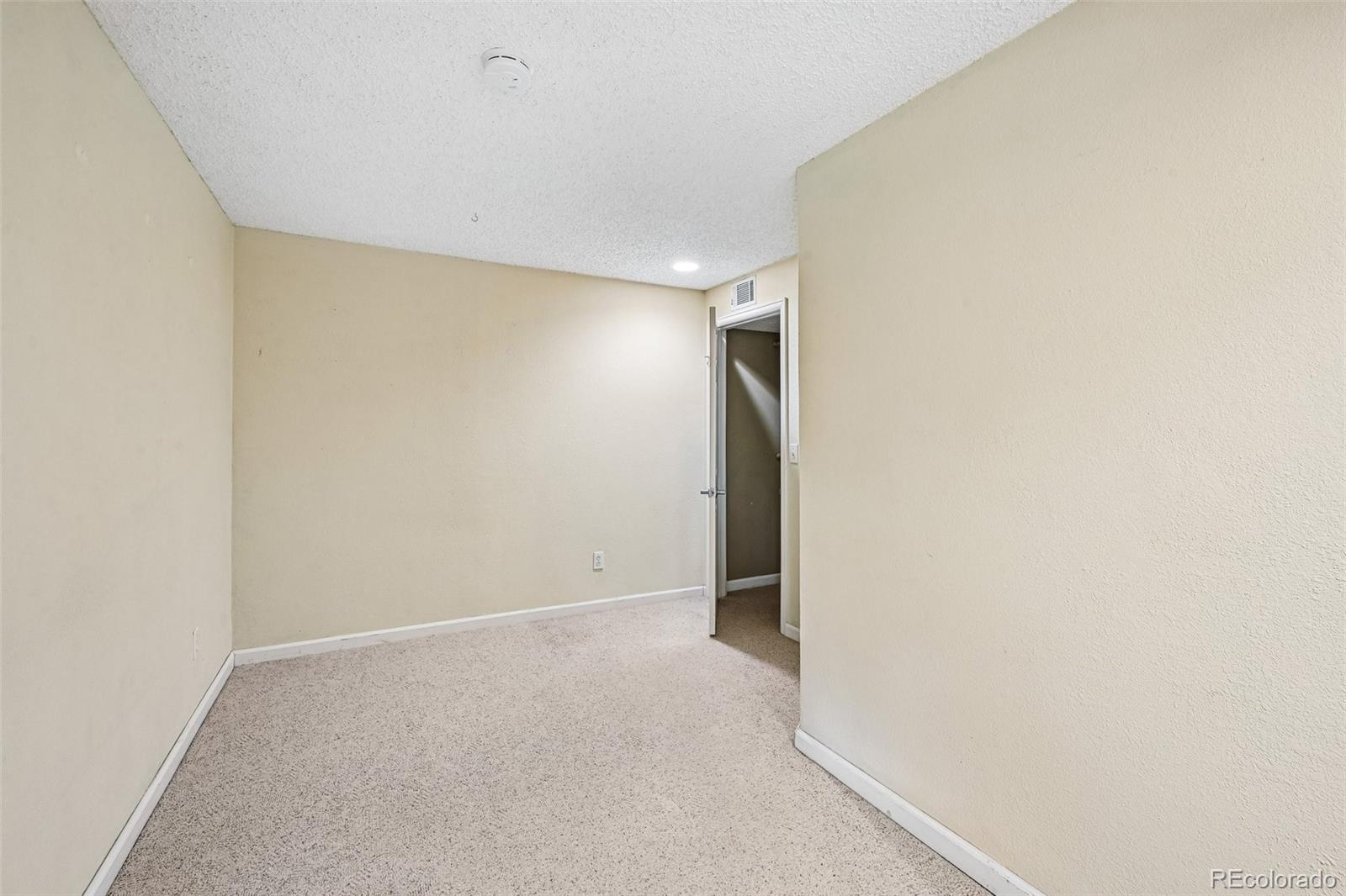 MLS Image #28 for 8641  snowbrush lane,highlands ranch, Colorado
