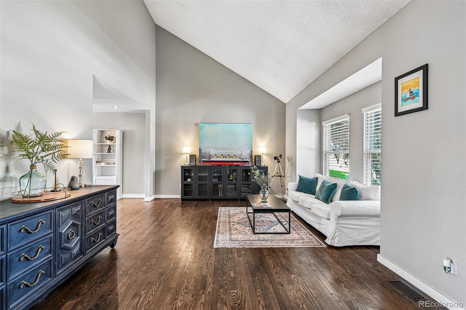 MLS Image #3 for 8641  snowbrush lane,highlands ranch, Colorado