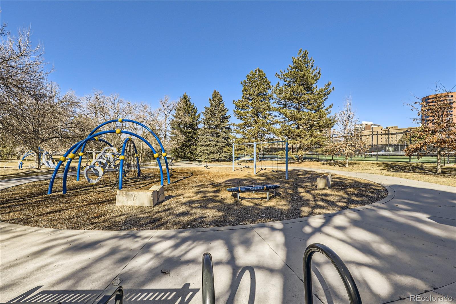 MLS Image #12 for 275 s harrison street,denver, Colorado