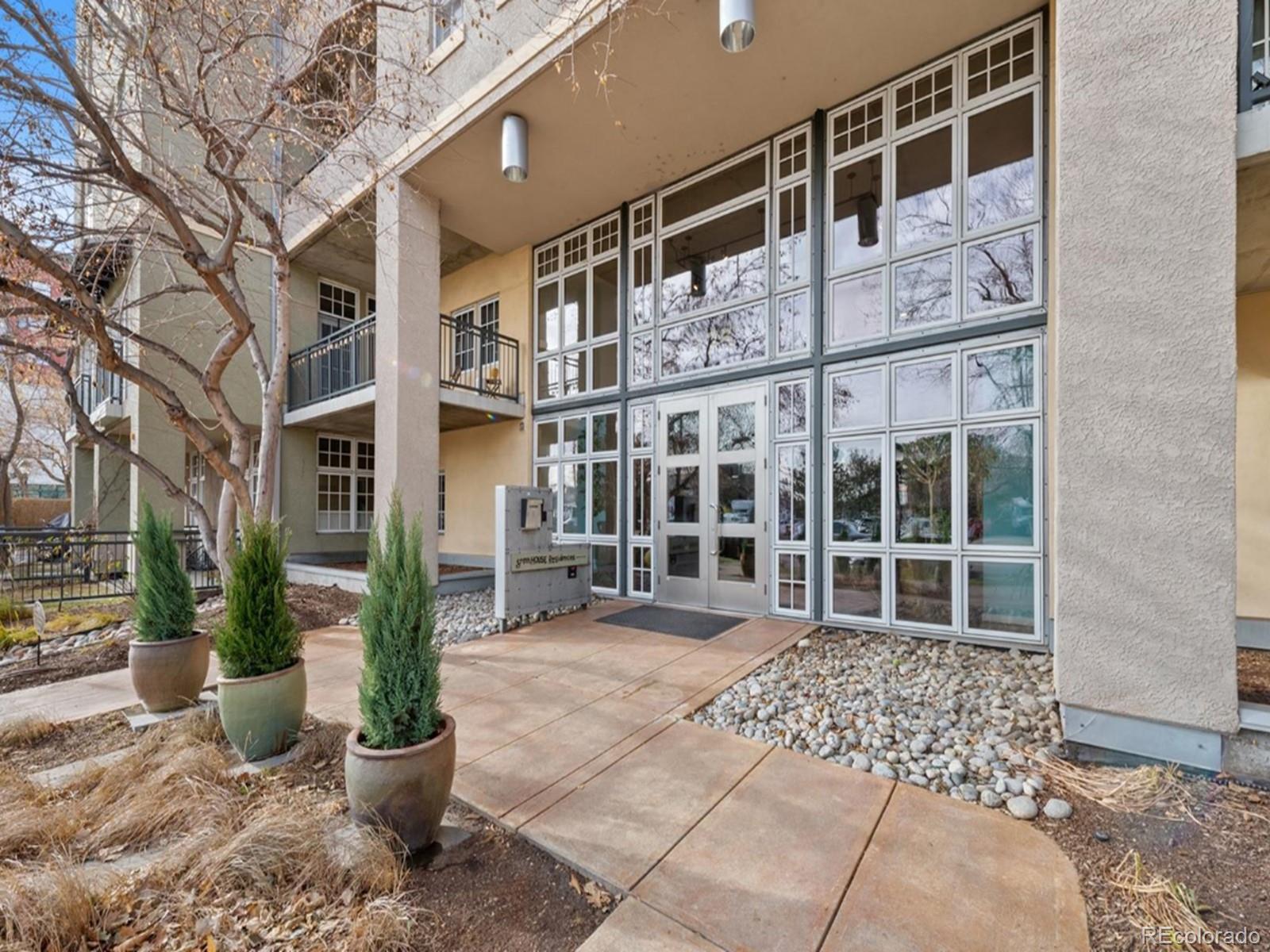 MLS Image #15 for 275 s harrison street,denver, Colorado