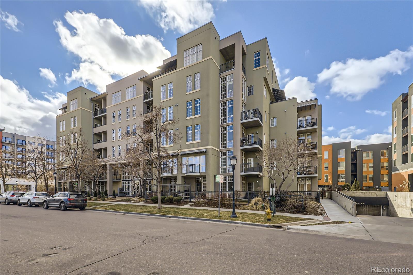 MLS Image #9 for 275 s harrison street,denver, Colorado