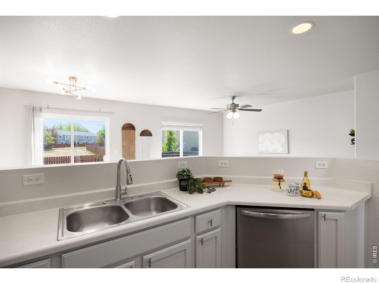 MLS Image #3 for 2032  dove creek court,loveland, Colorado