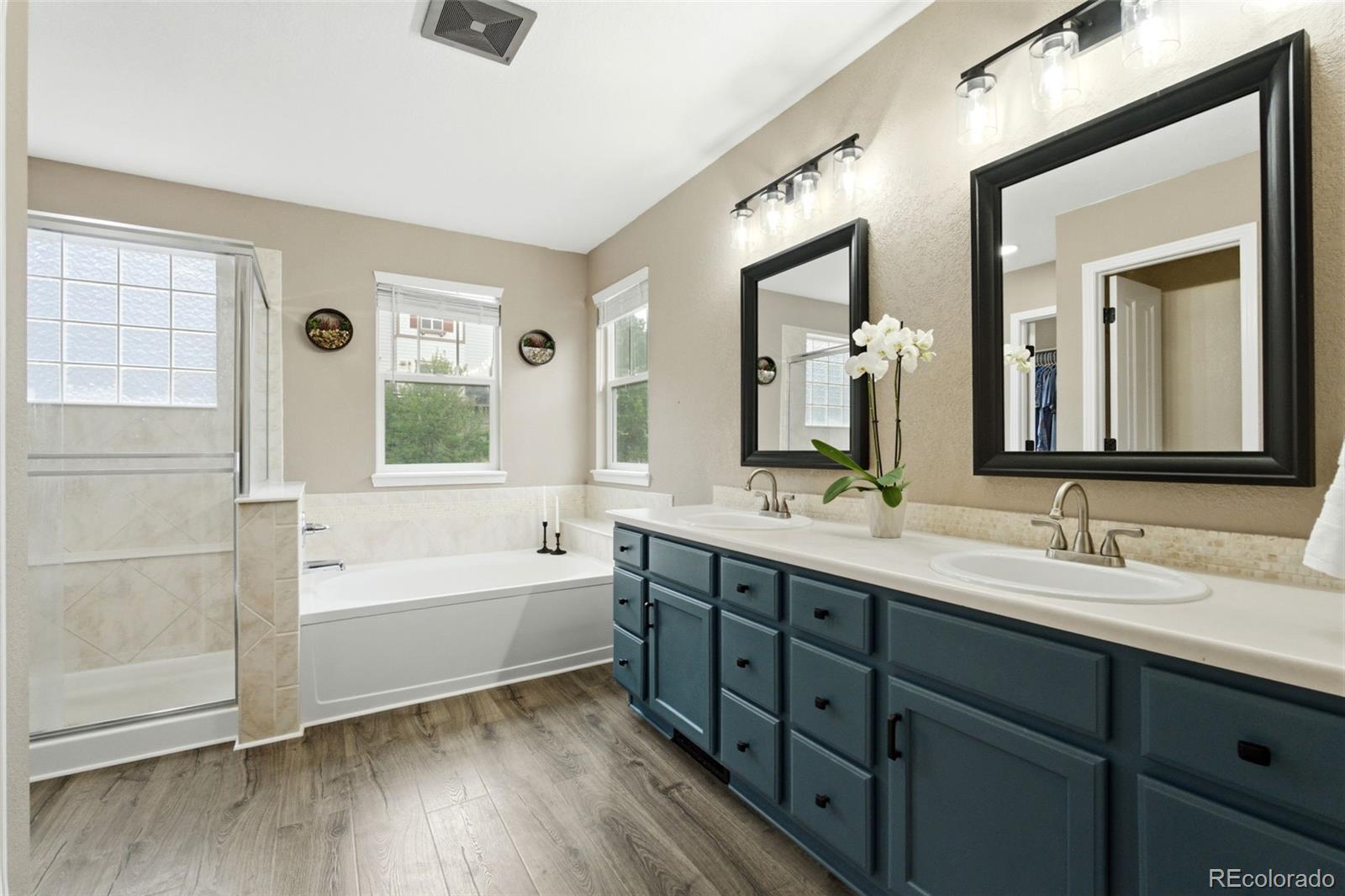 MLS Image #20 for 25295 e park crescent drive,aurora, Colorado