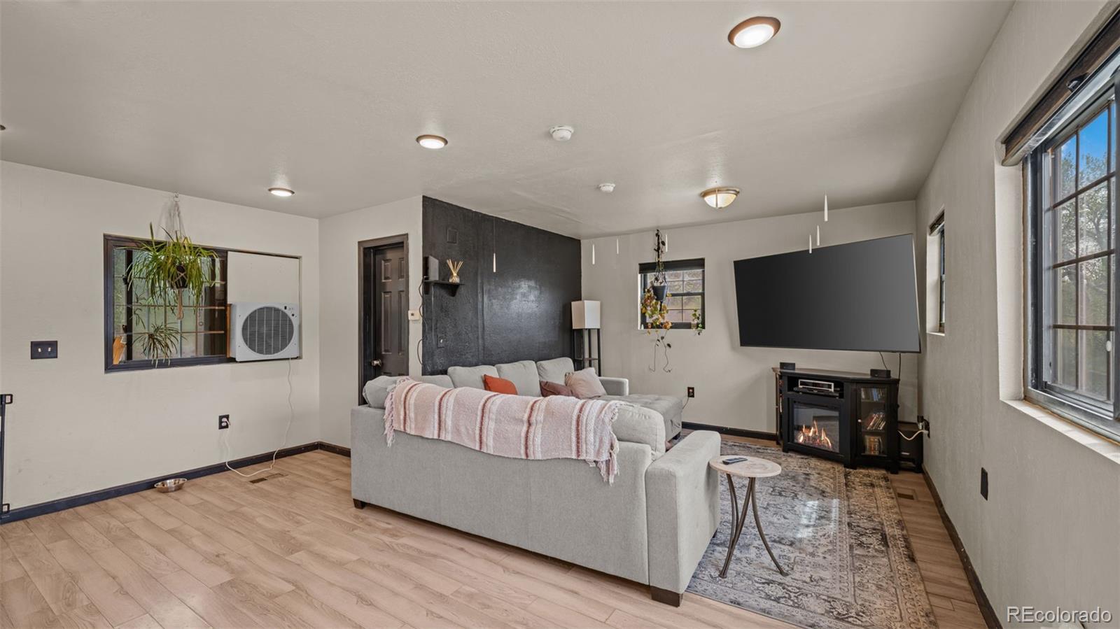 MLS Image #3 for 740  depew street,lakewood, Colorado