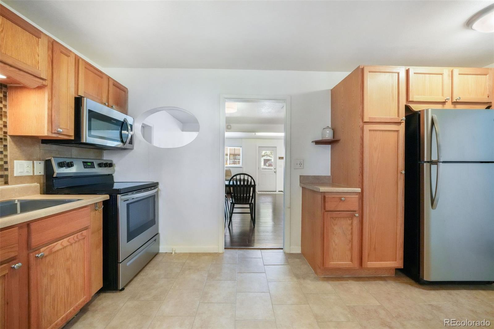 MLS Image #12 for 11860 w independence avenue,lakewood, Colorado