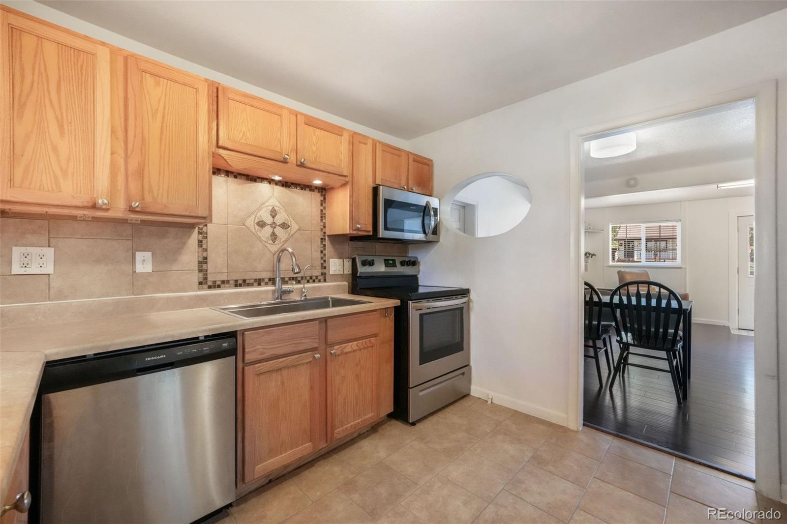 MLS Image #13 for 11860 w independence avenue,lakewood, Colorado