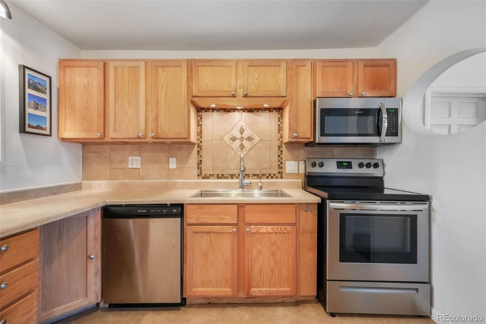 MLS Image #14 for 11860 w independence avenue,lakewood, Colorado