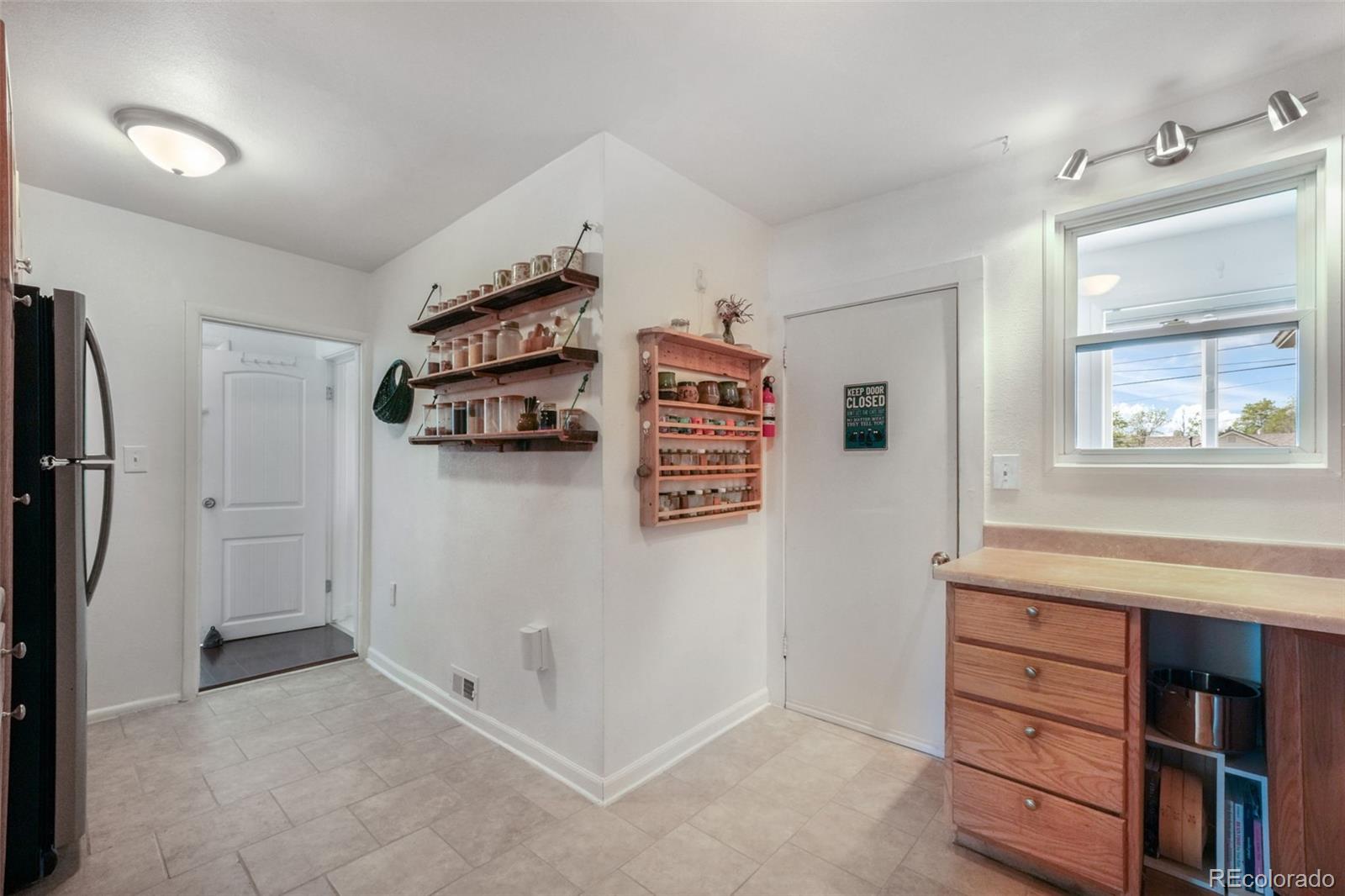 MLS Image #18 for 11860 w independence avenue,lakewood, Colorado