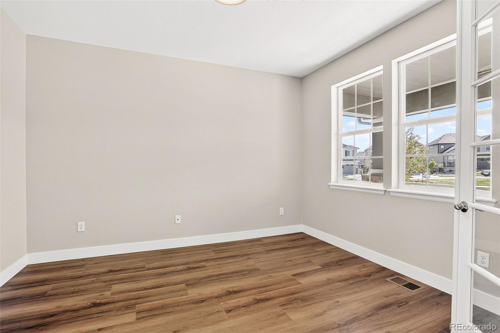 MLS Image #13 for 7318 s yantley way,aurora, Colorado