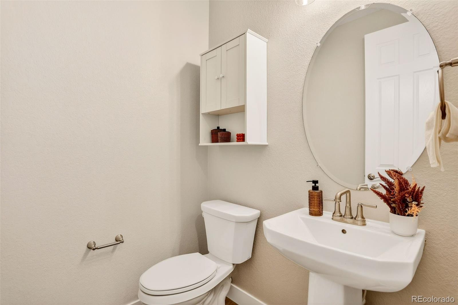 MLS Image #14 for 7318 s yantley way,aurora, Colorado