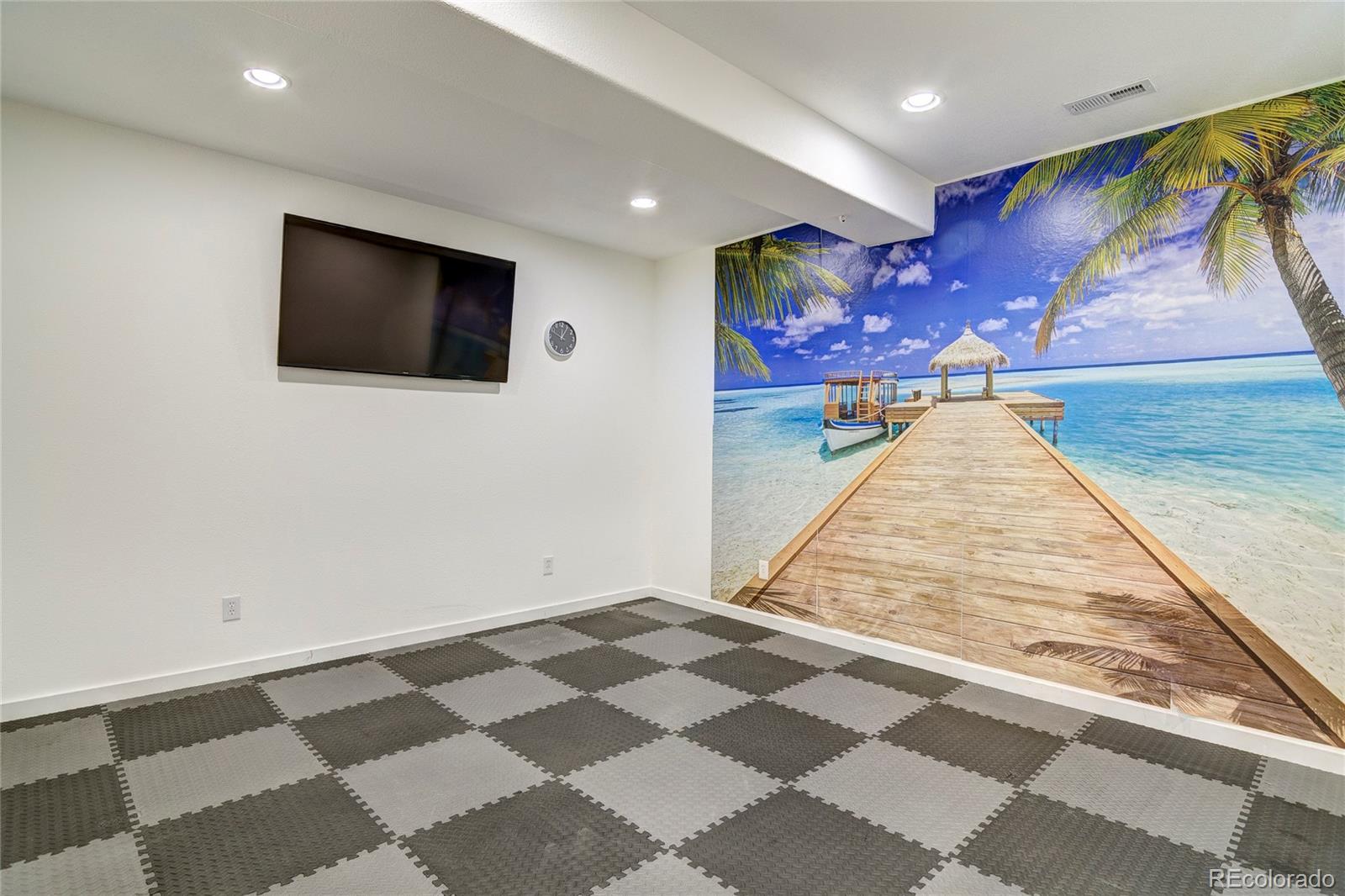 MLS Image #40 for 42105  plantation circle,elizabeth, Colorado
