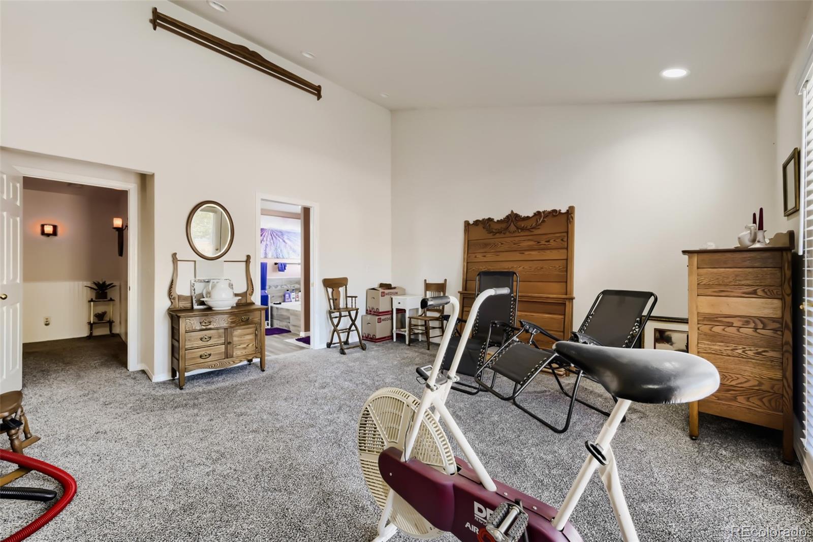 MLS Image #18 for 9562  vance court,broomfield, Colorado