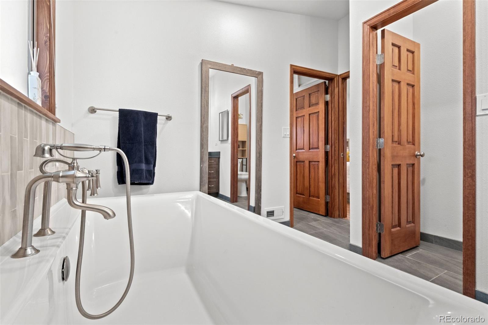 MLS Image #18 for 29523  greenwood lane,evergreen, Colorado