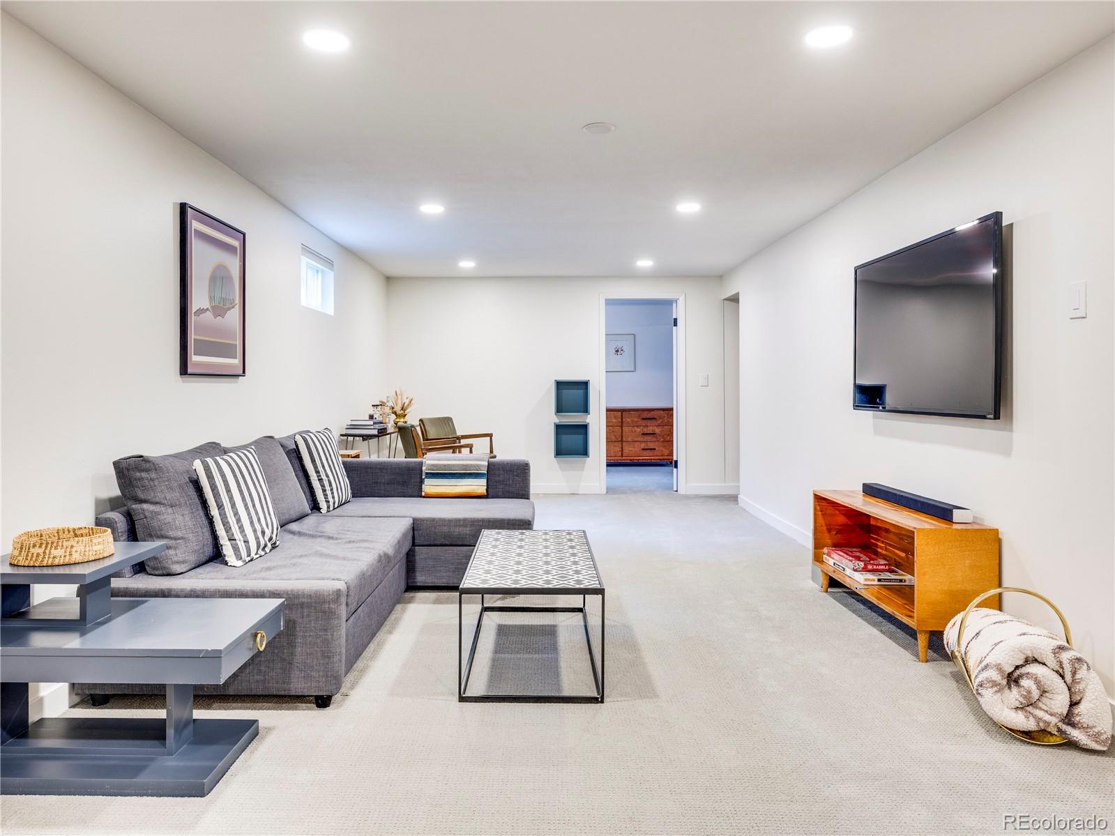 MLS Image #27 for 7107 e wyoming place,denver, Colorado