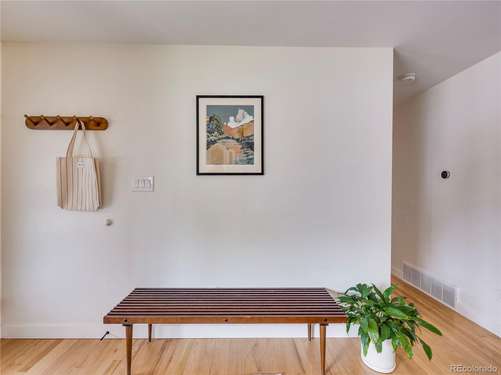 MLS Image #6 for 7107 e wyoming place,denver, Colorado