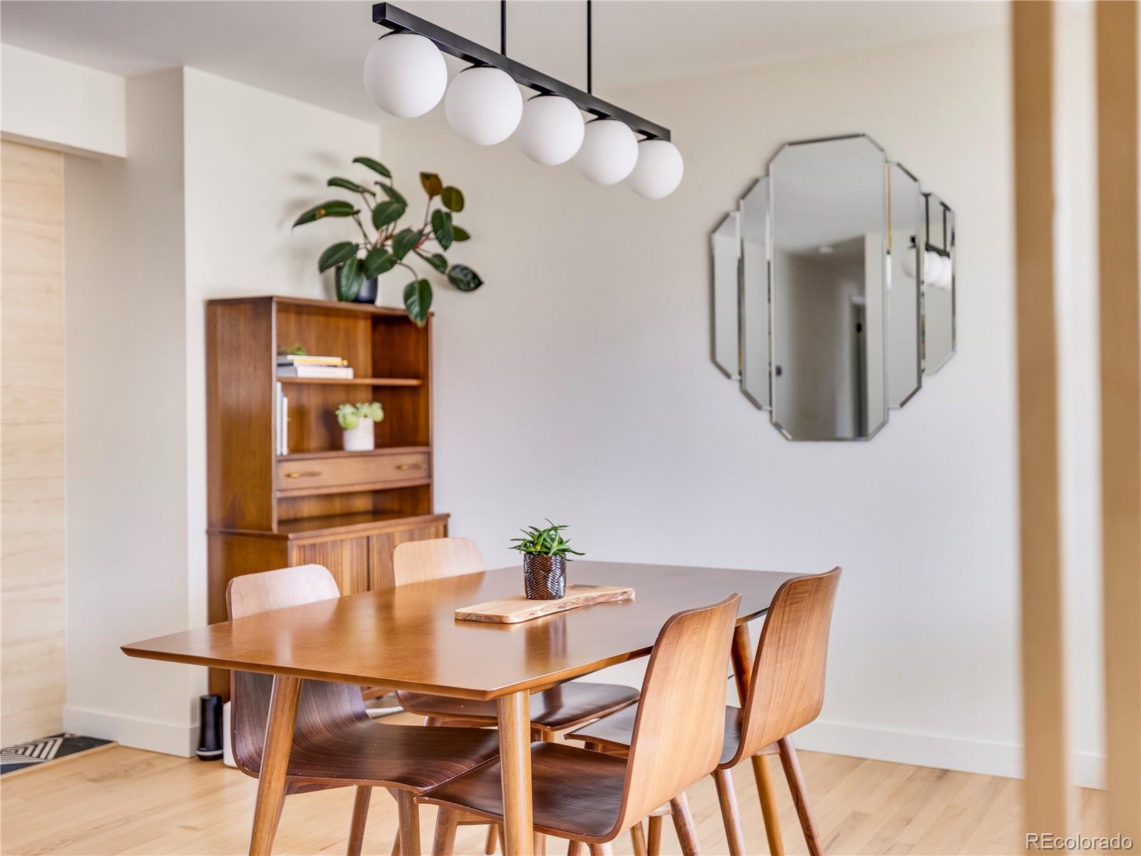 MLS Image #7 for 7107 e wyoming place,denver, Colorado
