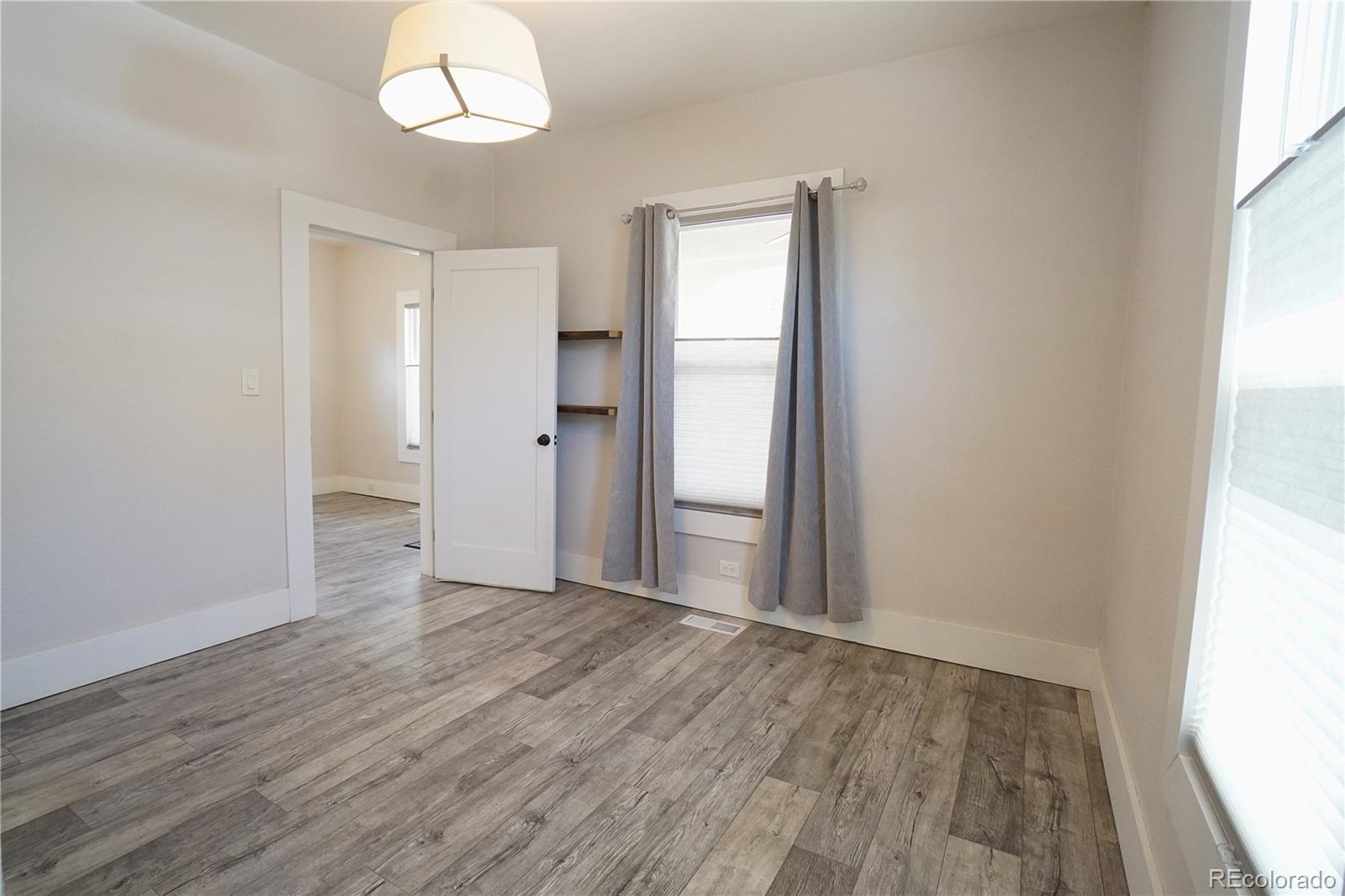 MLS Image #10 for 911 w pikes peak avenue,colorado springs, Colorado
