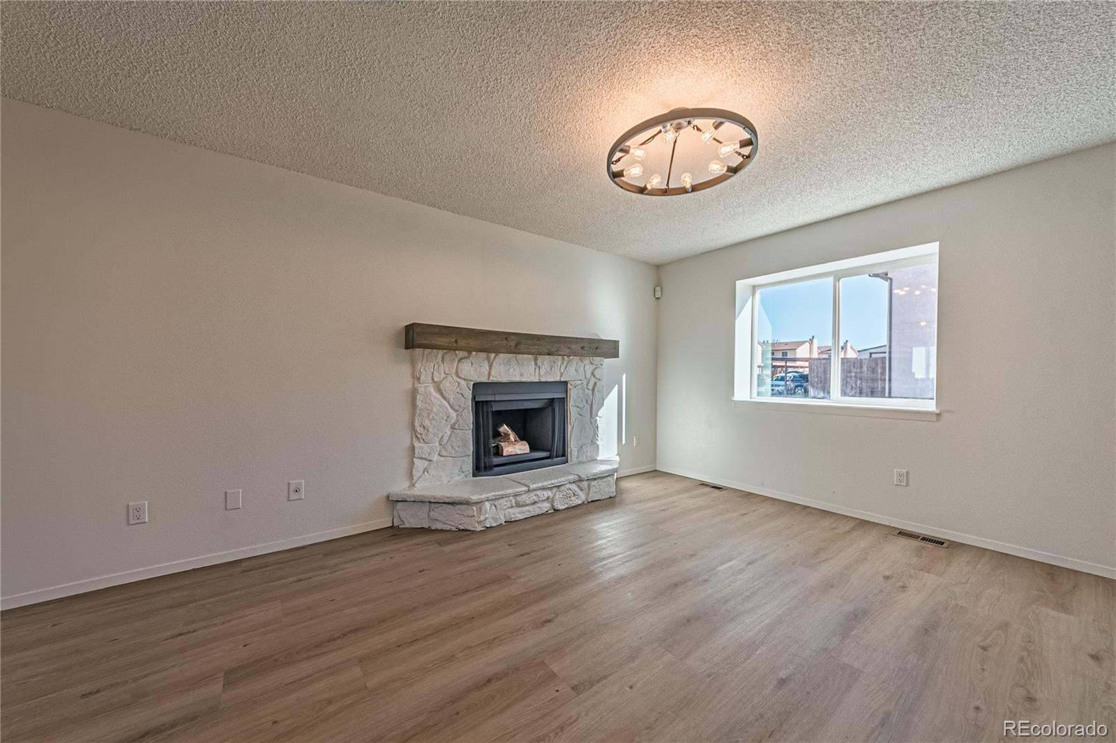 MLS Image #2 for 3064  starlight circle,colorado springs, Colorado