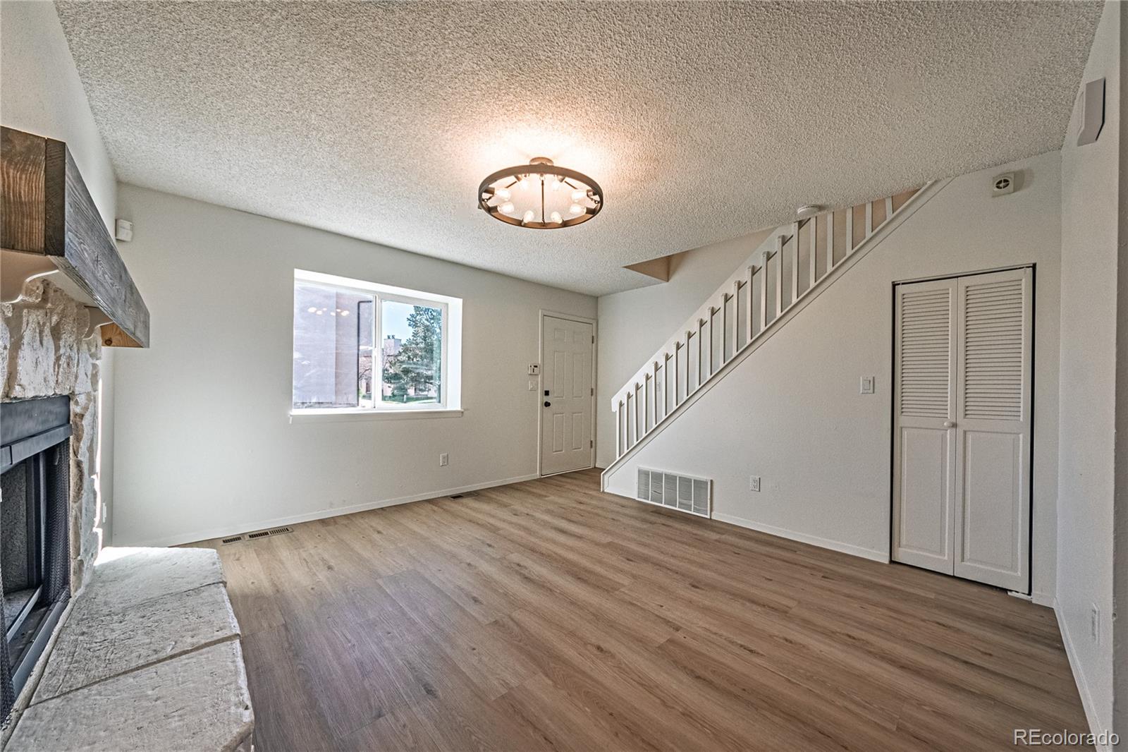 MLS Image #3 for 3064  starlight circle,colorado springs, Colorado