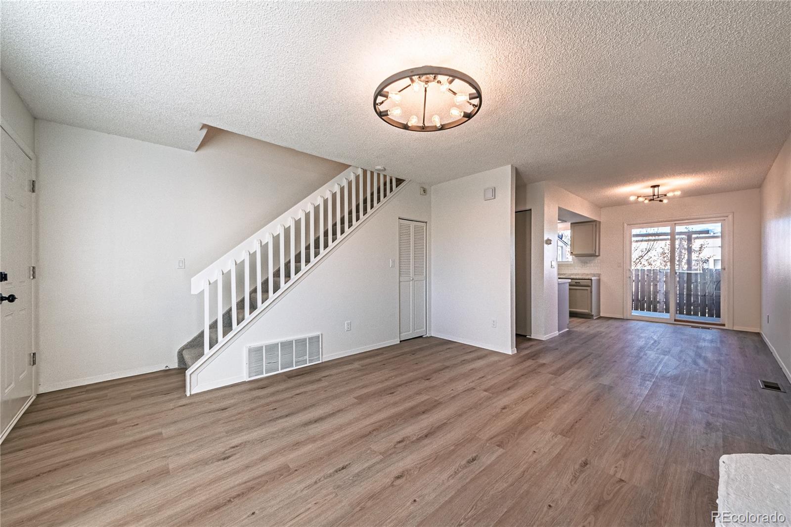 MLS Image #4 for 3064  starlight circle,colorado springs, Colorado