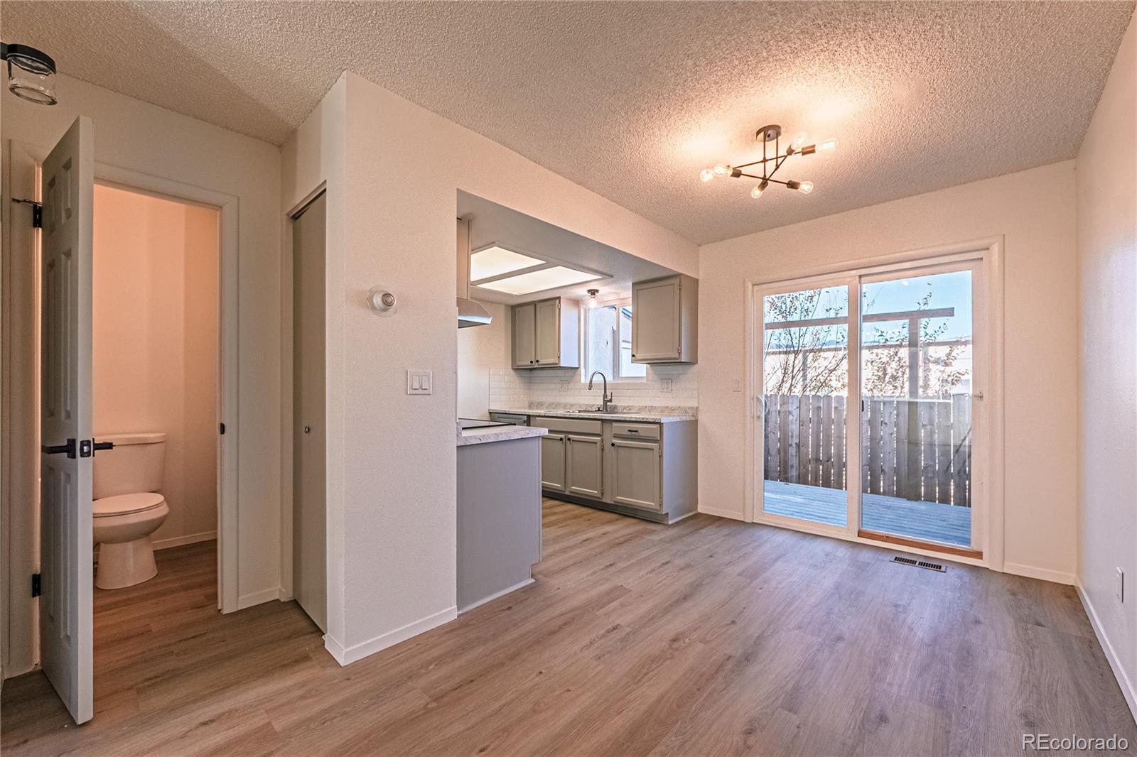 MLS Image #5 for 3064  starlight circle,colorado springs, Colorado