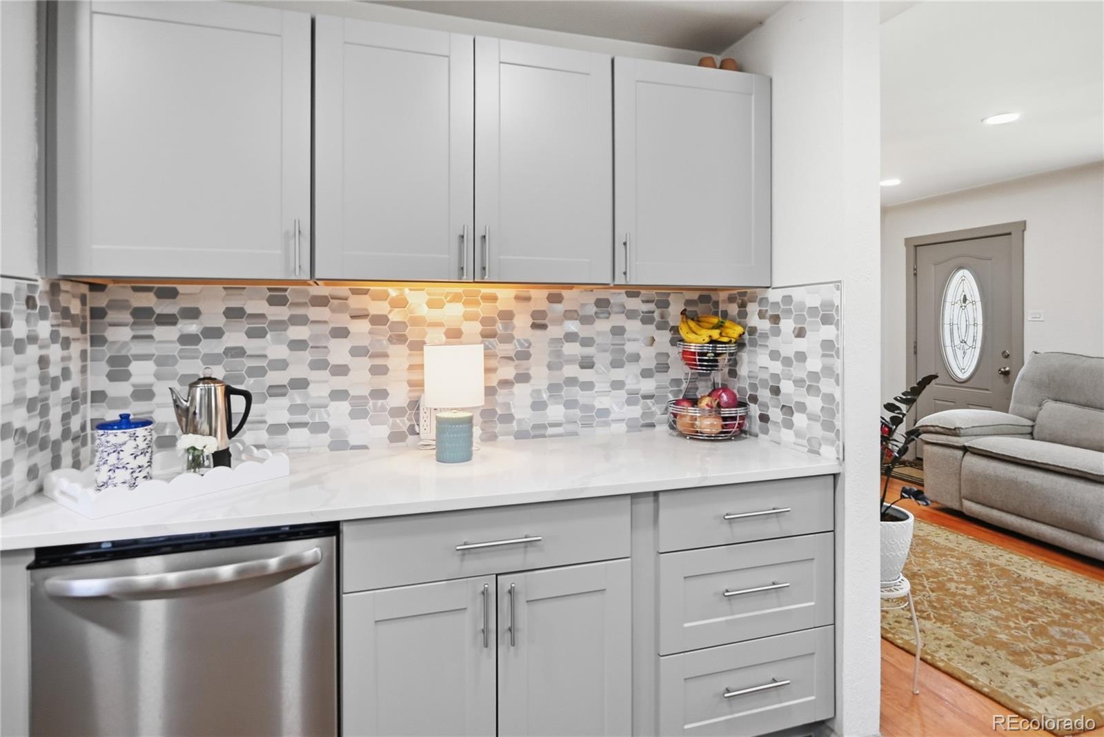 MLS Image #13 for 5181 s pennsylvania street,littleton, Colorado