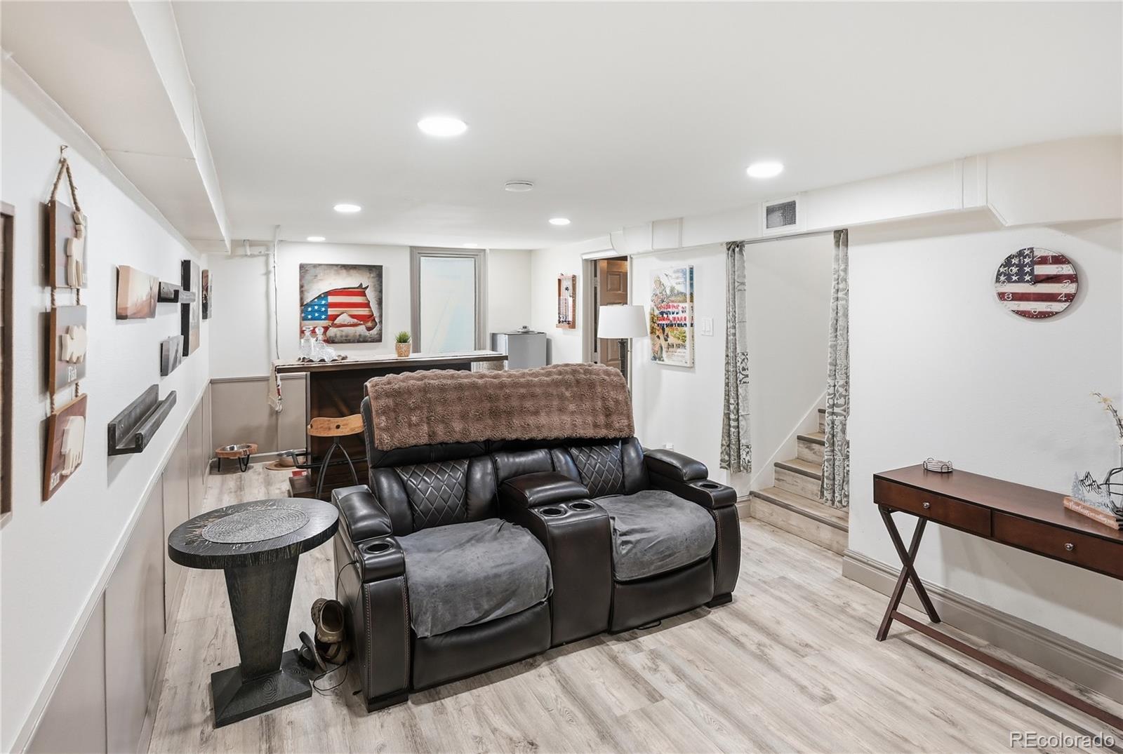 MLS Image #19 for 5181 s pennsylvania street,littleton, Colorado