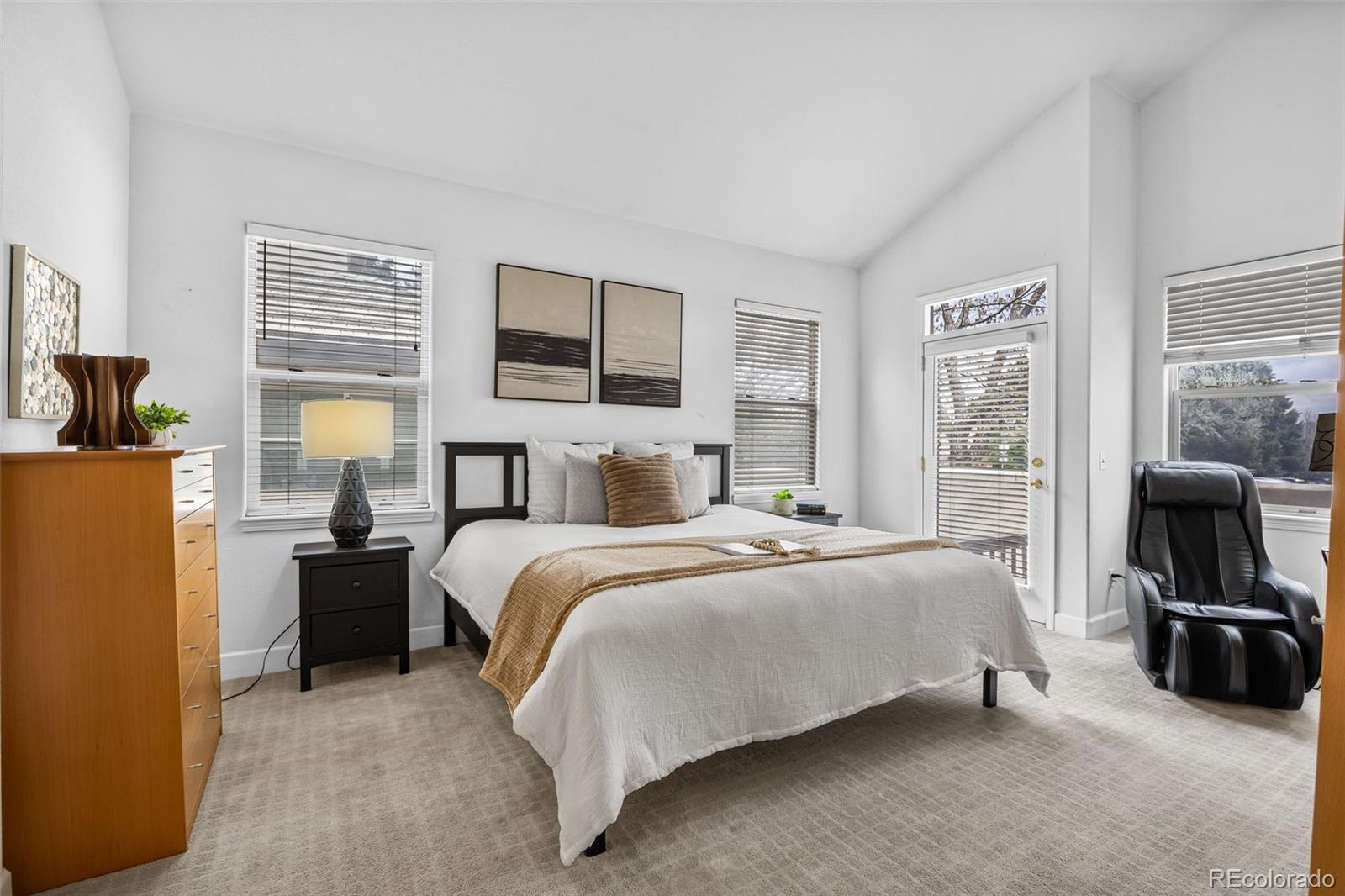 MLS Image #15 for 9647 e arbor place,englewood, Colorado