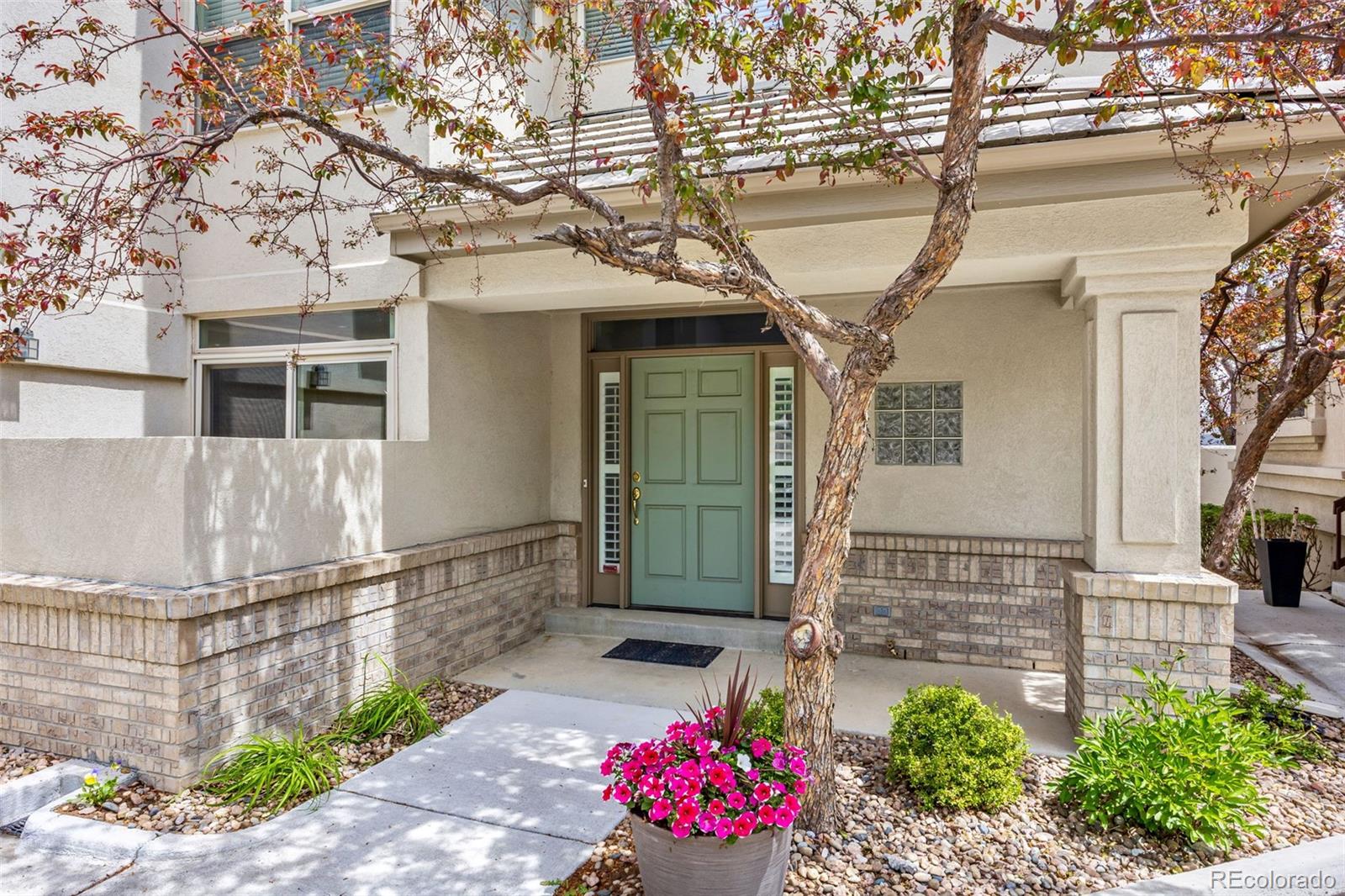 MLS Image #2 for 9647 e arbor place,englewood, Colorado