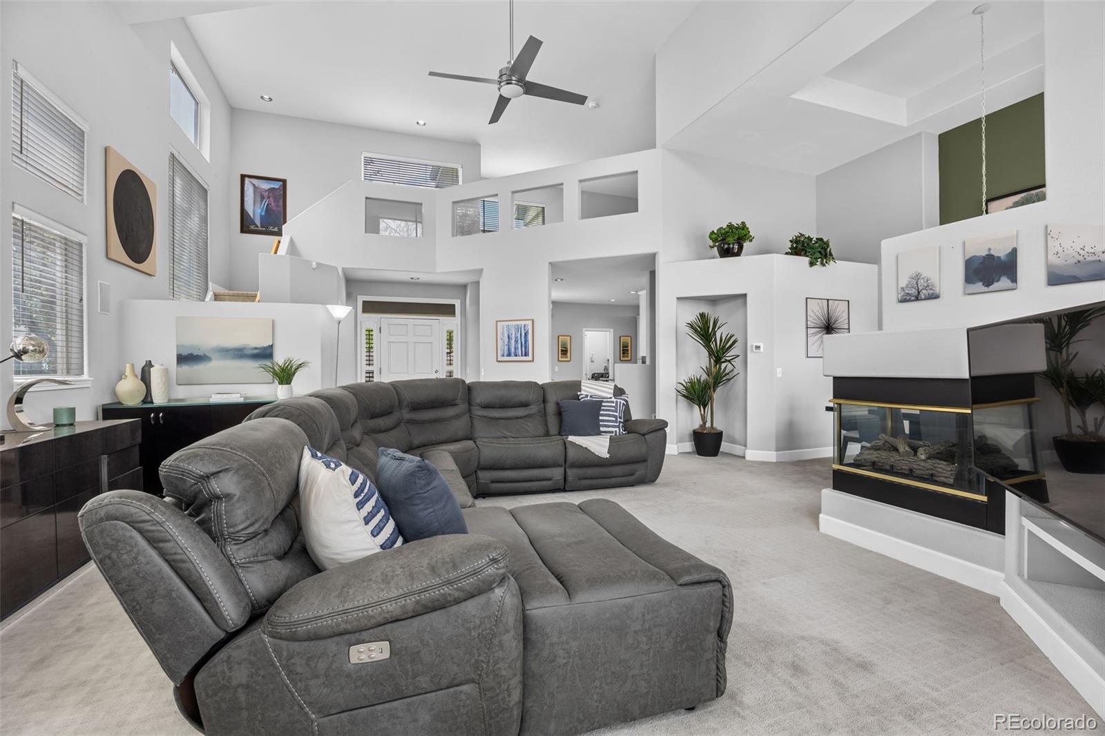 MLS Image #4 for 9647 e arbor place,englewood, Colorado