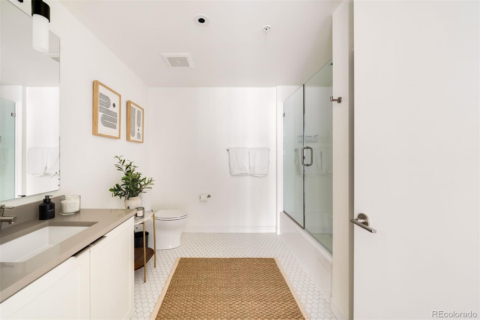 MLS Image #21 for 1750  wewatta street,denver, Colorado