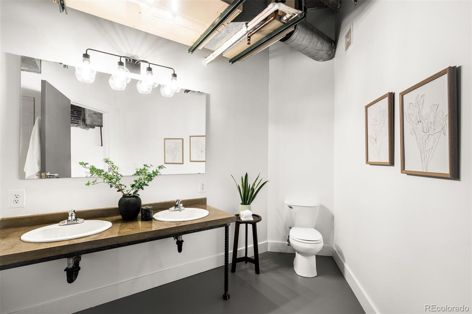MLS Image #11 for 1777 e 39th avenue,denver, Colorado