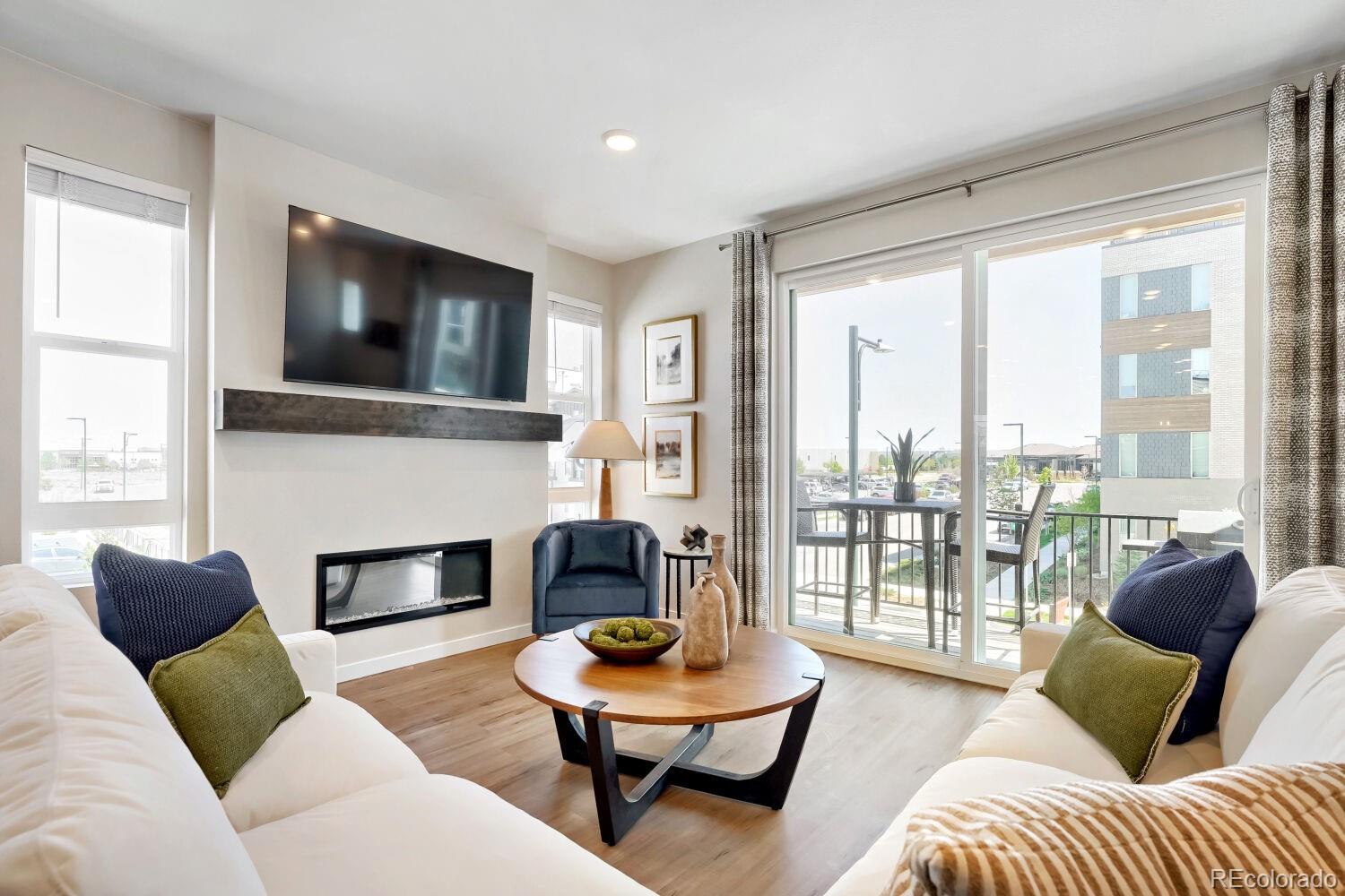 MLS Image #2 for 9200 e 47th avenue,denver, Colorado